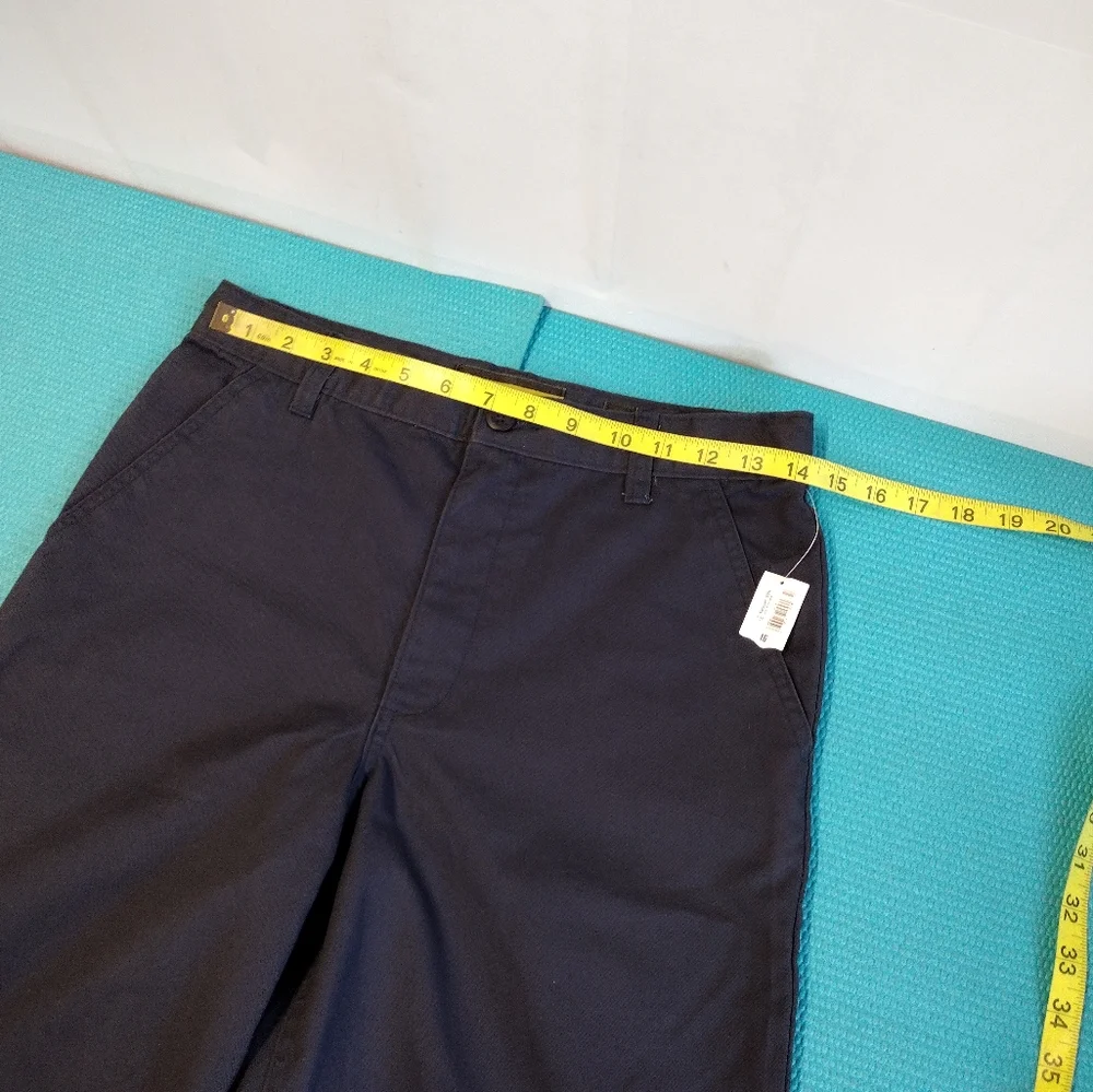 NEW Old Navy Youth Boys Chino Shorts Bermuda Navy Size 16